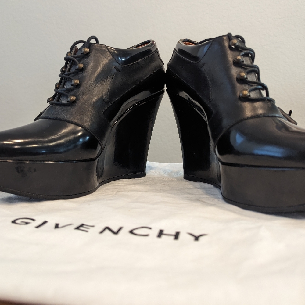 Givenchy Wedge Booties Size 8 - Picture 5 of 10